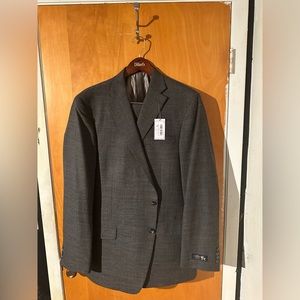 Hart Schaffner Marx Full Suit With Pants
